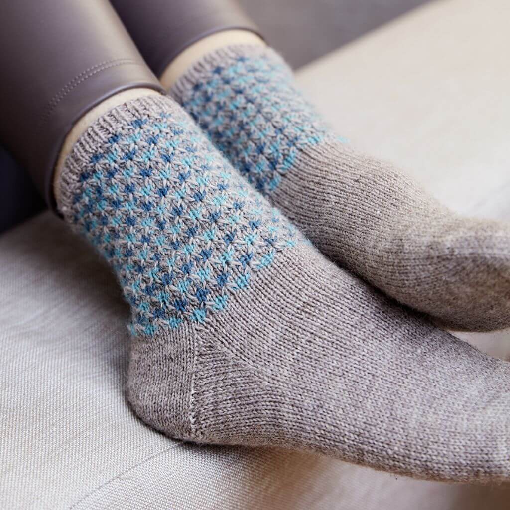 Socken SPARKS Anleitung von Regia ▷