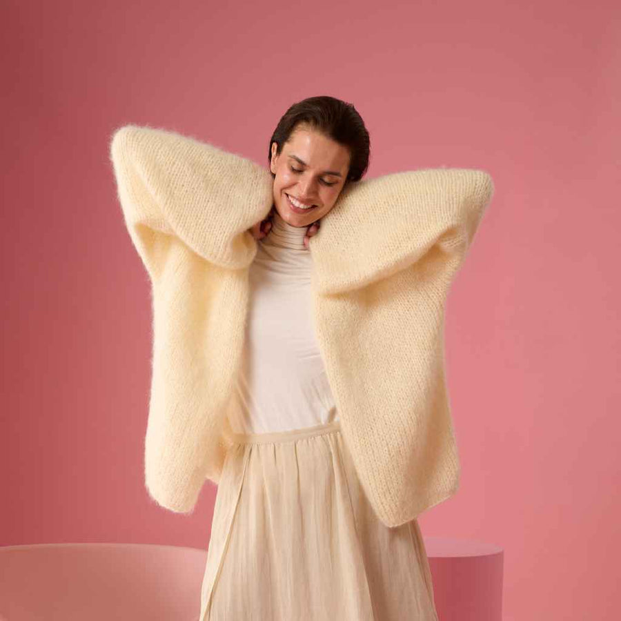 Lana Grossa Oversized Strickjacke Strickanleitung – Produktansicht bei bei bei bei bei bei bei bei bei bei bei Lieblingsgarn