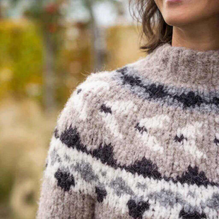 Gründl Jacquard-Pulli Top Down Strickanleitung – Bild 3 von 3 bei bei bei bei bei bei bei bei bei bei bei bei Lieblingsgarn