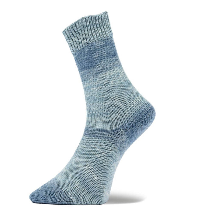 Woolly Hugs Weltrekord Sockenwolle, Farbe 10 – Schurwolle und Synthetik bei Lieblingsgarn