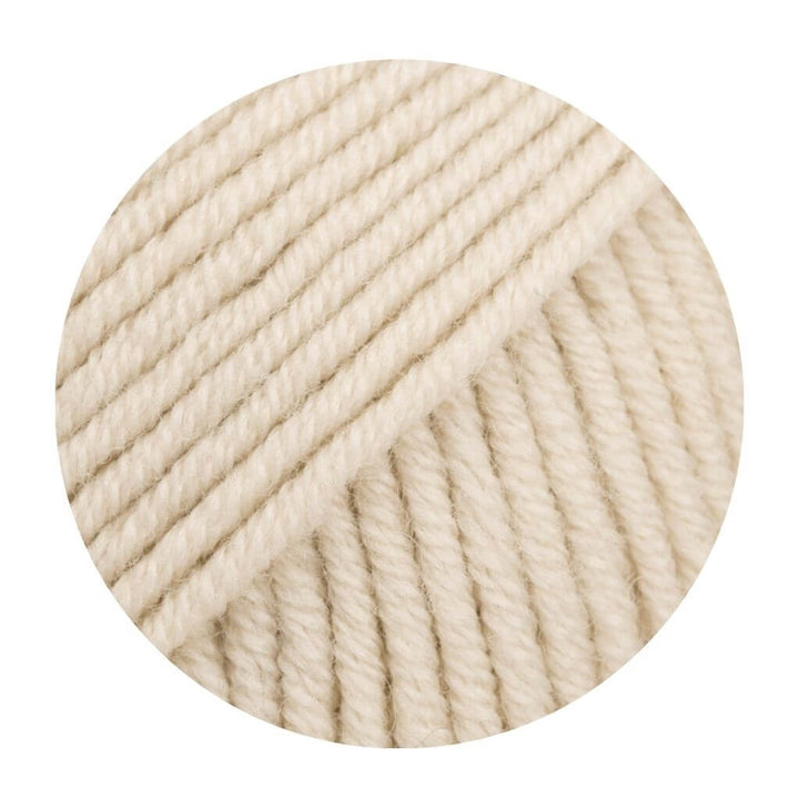 Drops Design 50 light beige Drops Merino Extra Fine Lieblingsgarn