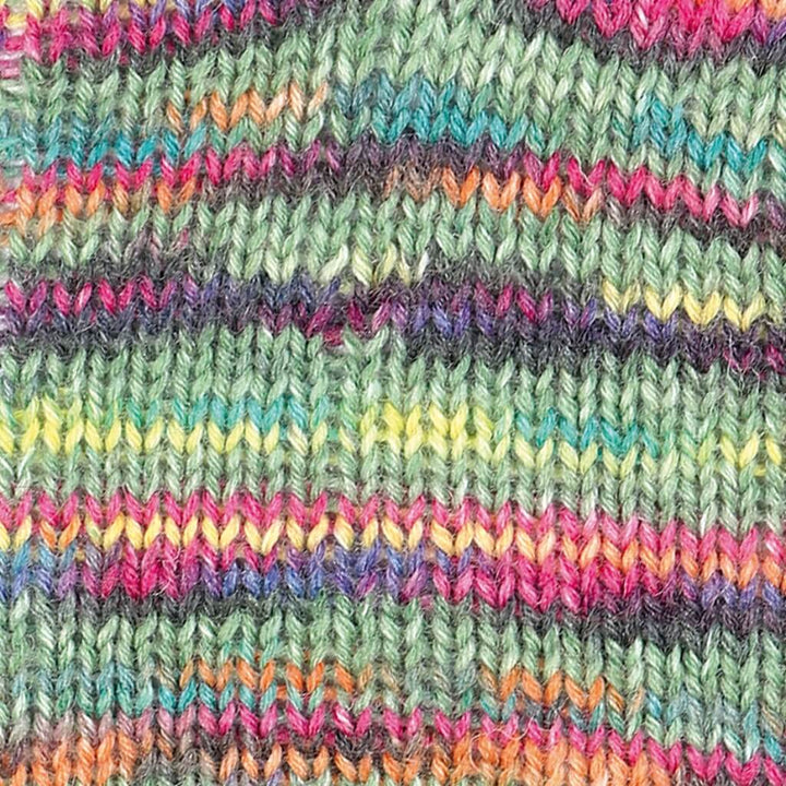 Austermann 742 - Grün-Bunt Austermann Step 6 Irish Rainbow Colours 150g Lieblingsgarn