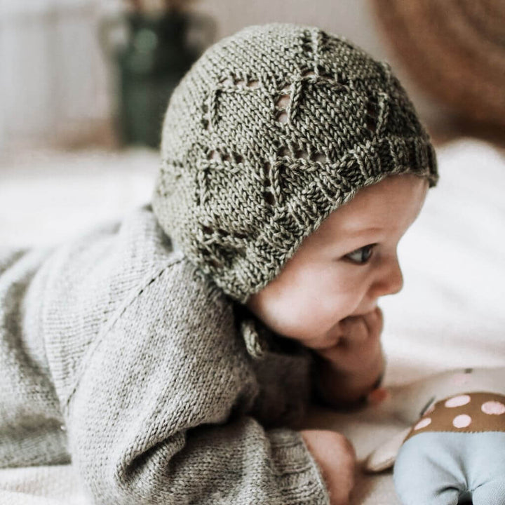 Appelbanne Design Baby Mütze Enna Bonnet Strickanleitung - Appelbanne Design (PDF) Lieblingsgarn