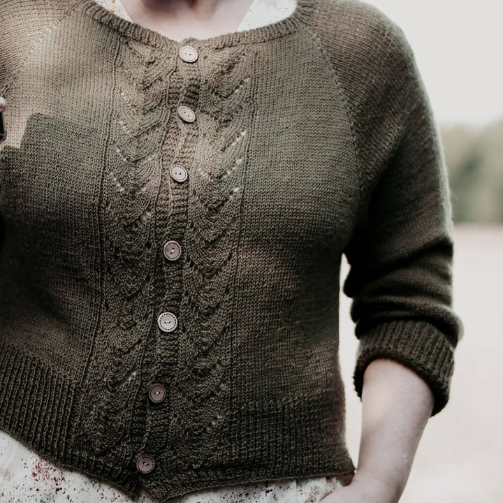 Appelbanne Design Strickjacke Ole Kofte for Ladys Shorty Strickanleitung - Appelbanne Deisgn (PDF) Lieblingsgarn