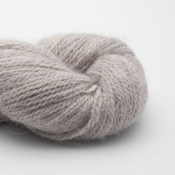 BC Garn 101 - Silber (ungefärbt) RAS BC Garn Babyalpaca 10/2 RAS Lieblingsgarn