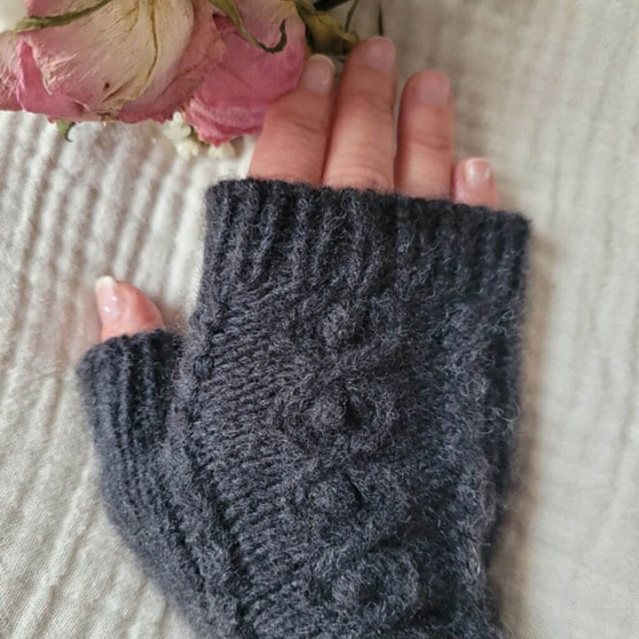 Miene Knits Budburst Mitts Handstulpen Strickanleitung - Miene Knits (PDF) Lieblingsgarn