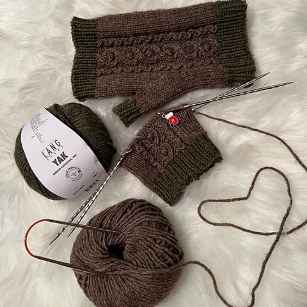 Miene Knits Budburst Mitts Handstulpen Strickanleitung - Miene Knits (PDF) Lieblingsgarn