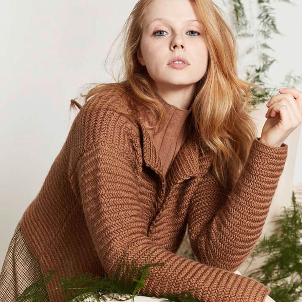 Cardigan im Fischgrätmuster Strickanleitung - Lang Yarns (PDF)