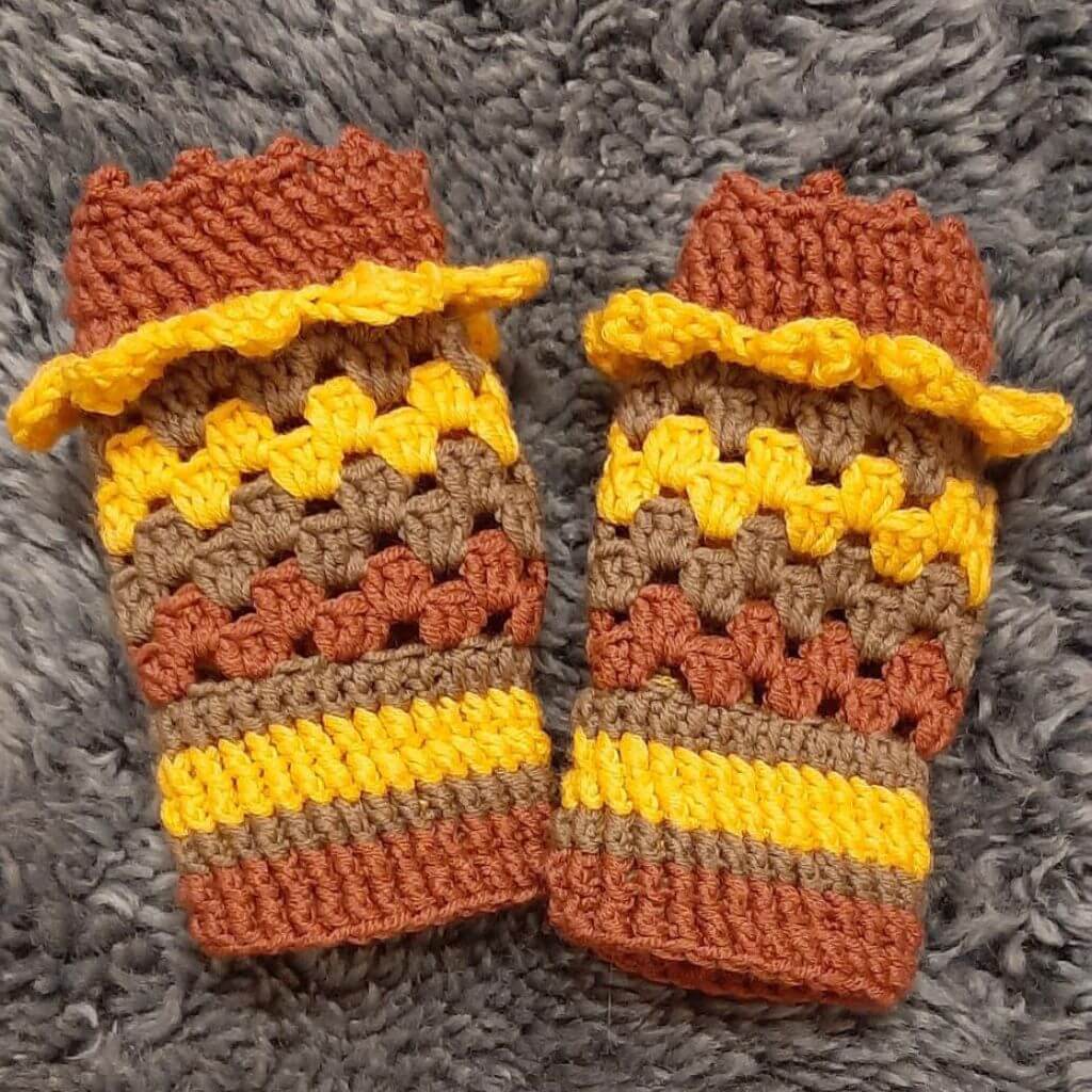 Mahira Duran Pattern Misty Alp Stulpen Häkelanleitung - Chicka Design (PDF) Lieblingsgarn