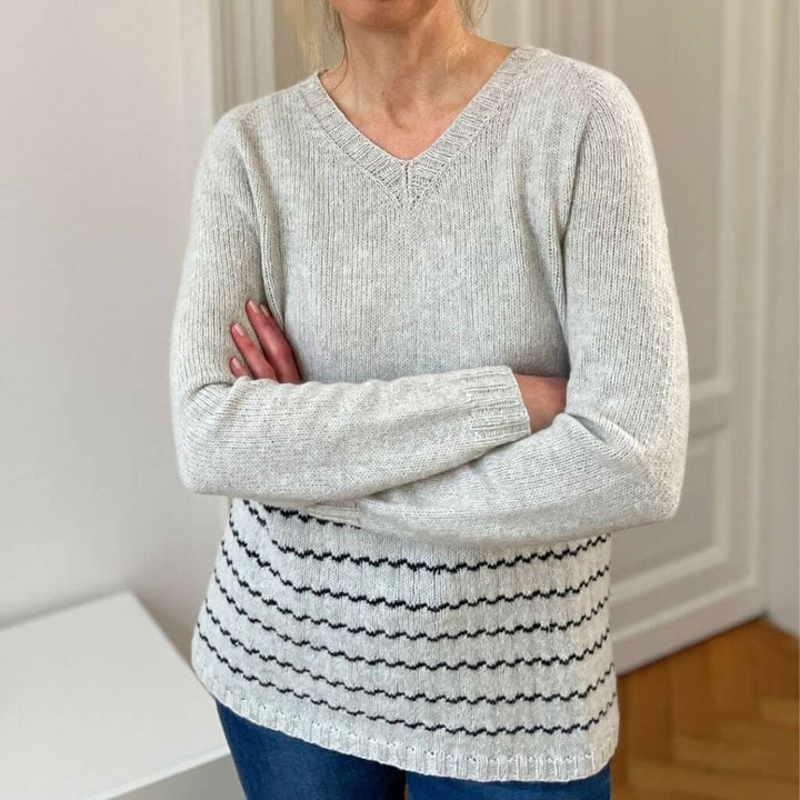 Christina Körber-Reith Pullover Ripple Stripes V-Neck Strickanleitung - Christina Körber-Reith (PDF) Lieblingsgarn