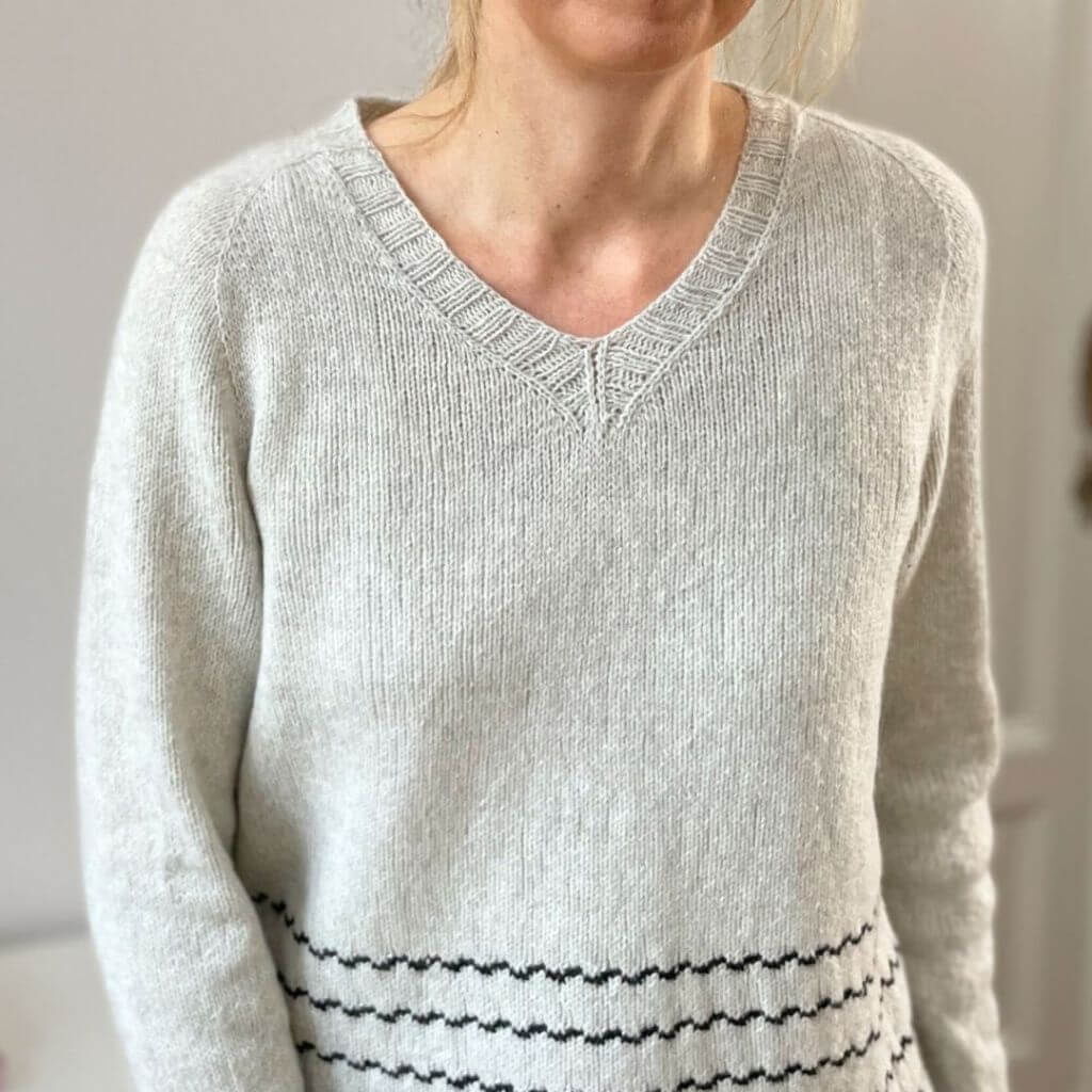 Christina Körber-Reith Pullover Ripple Stripes V-Neck Strickanleitung - Christina Körber-Reith (PDF) Lieblingsgarn