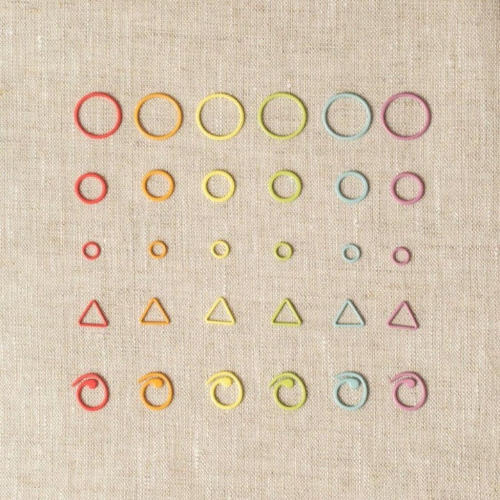 CocoKnits CocoKnits Flight of Stitch Markers Maschenmarkierer gemischt Lieblingsgarn