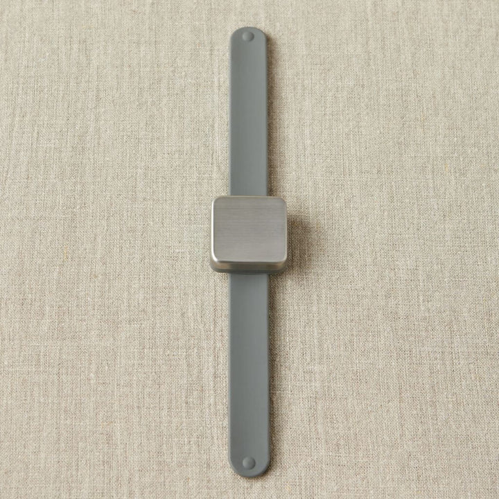 CocoKnits Grau CocoKnits Maker's Keep Armband Lieblingsgarn