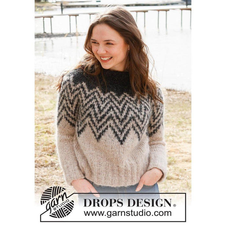 Inverted Peaks Sweater Strickanleitung - Drops Design (PDF) bei bei Lieblingsgarn