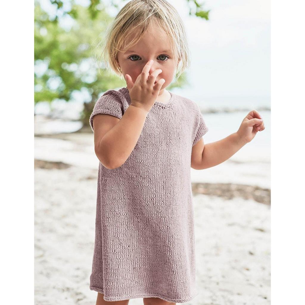 Sommerkleid mit Falte Strickanleitung - Sandnes Garn / Anette Hellstrøm Olsen (PDF) bei Lieblingsgarn