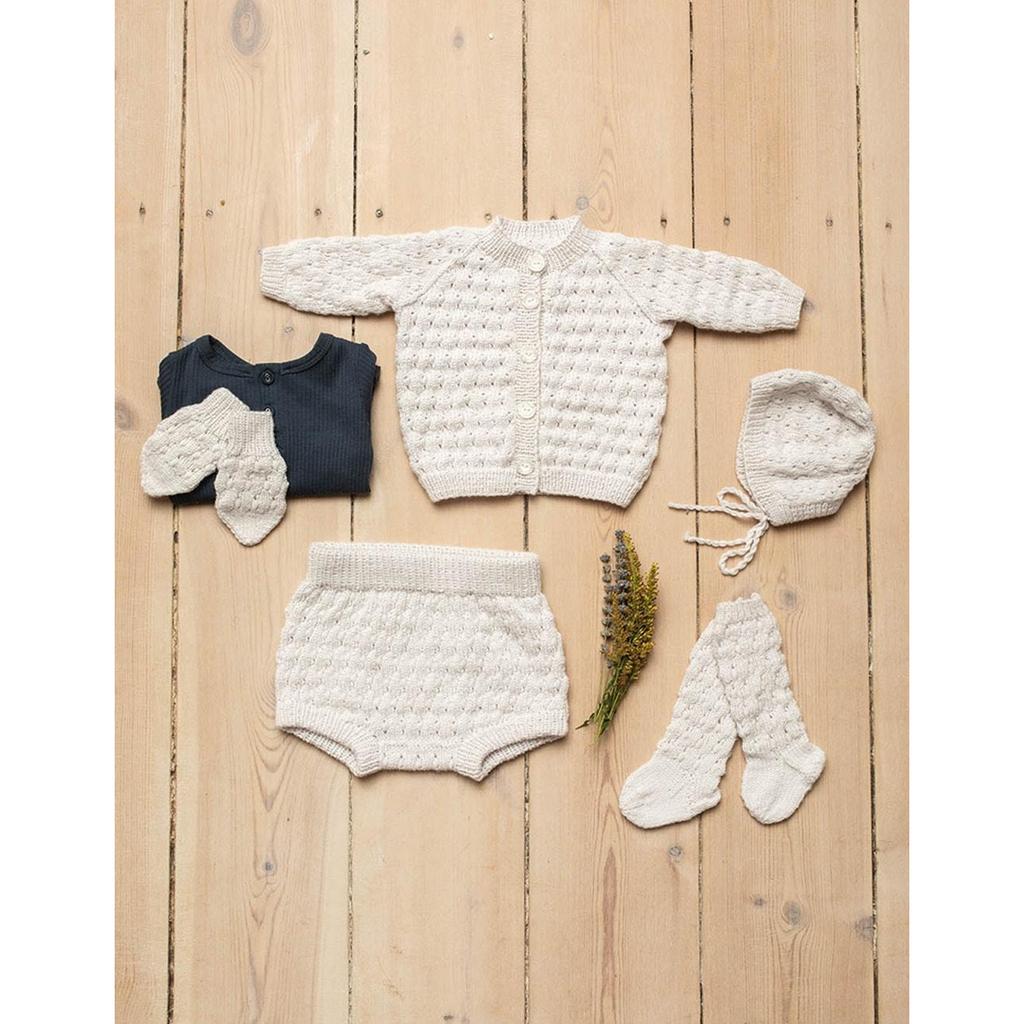 Blumenknospe Jacke Strickanleitung - Sandnes Garn / Anita Brathetland (PDF) bei Lieblingsgarn