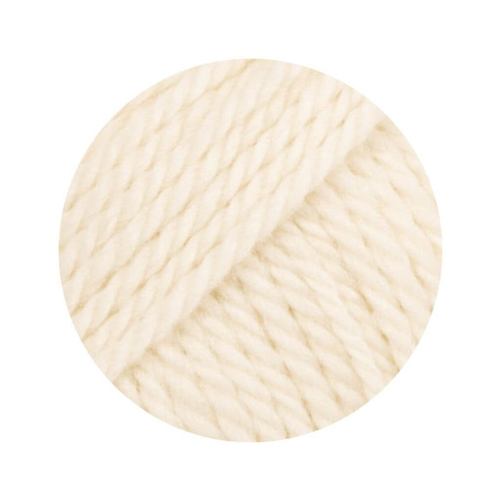 Drops 02 off white Drops Alaska Lieblingsgarn