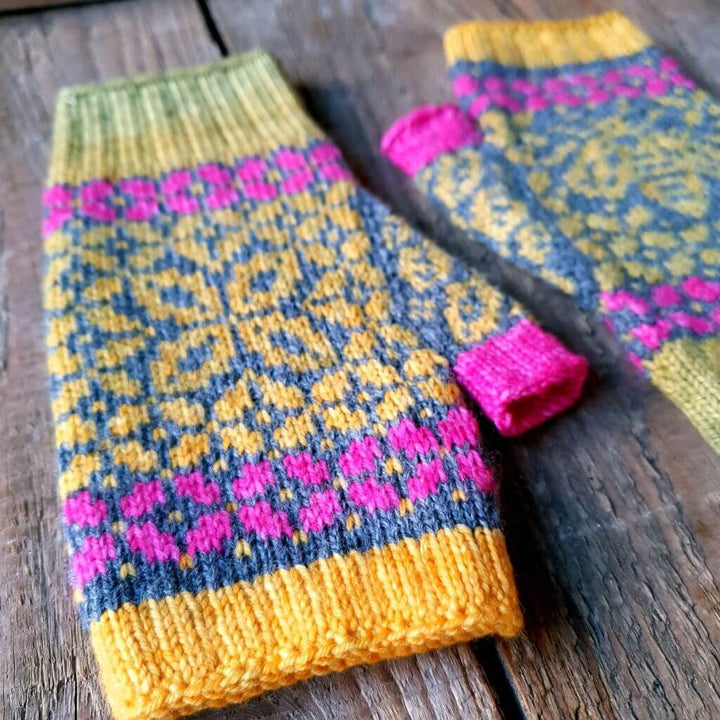 Ducathi Handschuhe Bee Creative Mittens Strickanleitung - Ducathi (PDF) Lieblingsgarn