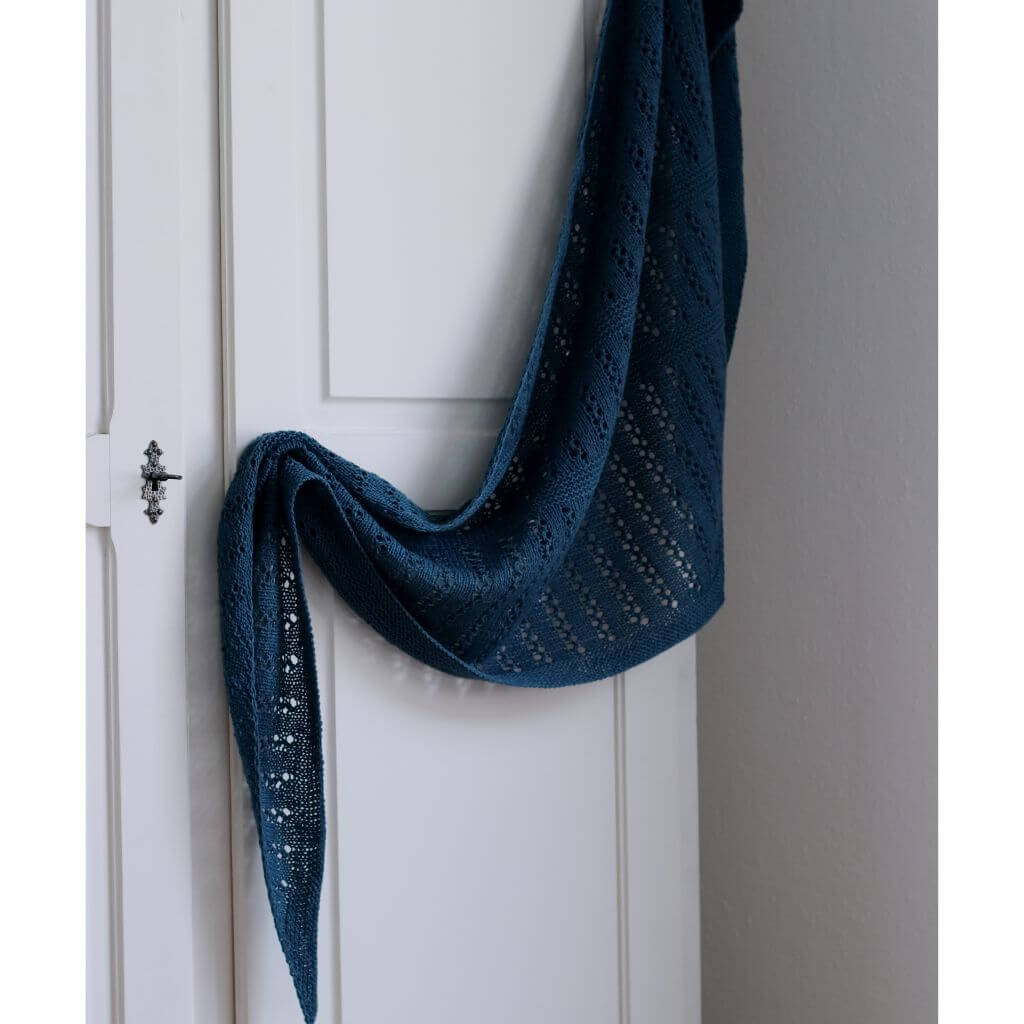 Eviknitwear Pattern Schal Blaubeeren Shawl Strickanleitung - Eviknitwear (PDF) Lieblingsgarn