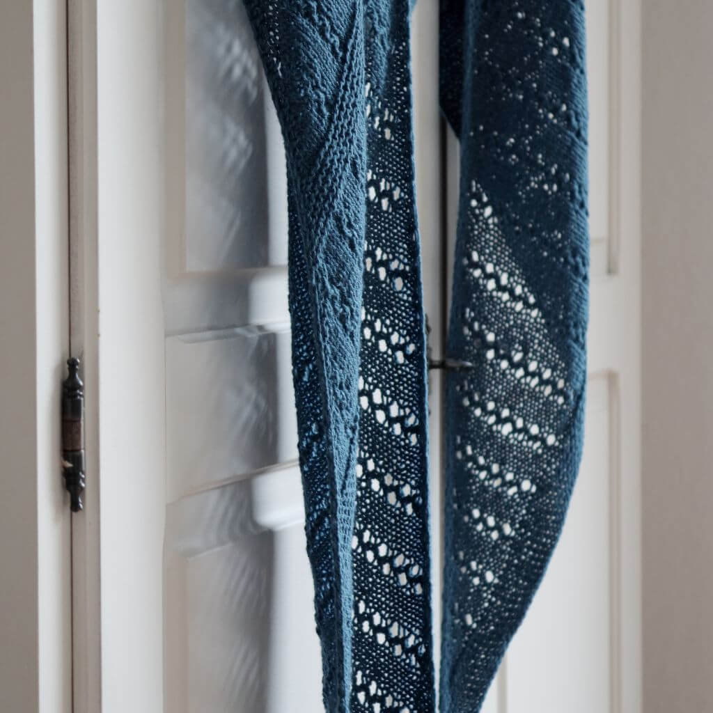 Eviknitwear Pattern Schal Blaubeeren Shawl Strickanleitung - Eviknitwear (PDF) Lieblingsgarn