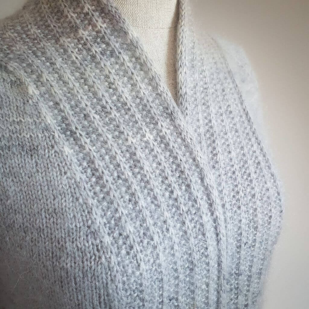 Feinmotorik Pattern All Used Up Cardigan Strickanleitung - Feinmotorik (PDF) Lieblingsgarn