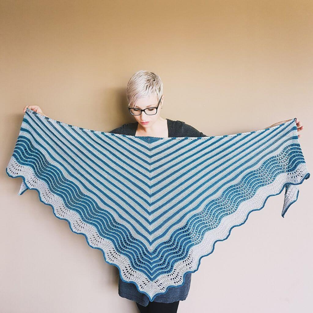Feinmotorik Pattern Tuch Behind Blue Eyes Strickanleitung - Feinmotorik (PDF) Lieblingsgarn