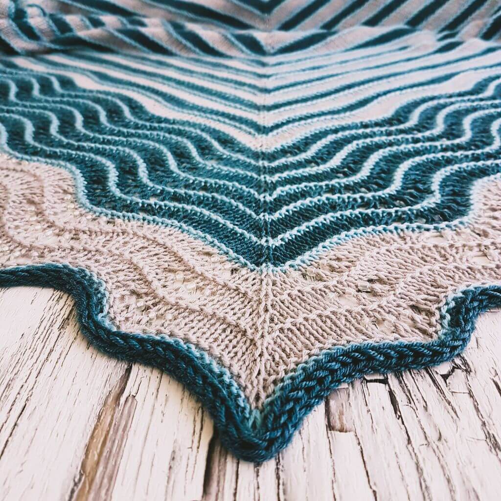 Feinmotorik Pattern Tuch Behind Blue Eyes Strickanleitung - Feinmotorik (PDF) Lieblingsgarn
