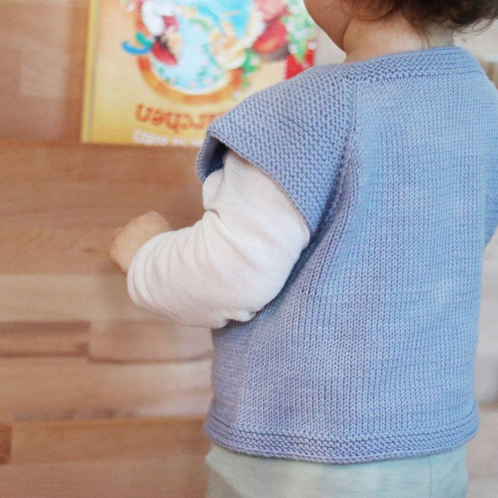 Frau Riedel strickt Garda Vest Mini Strickanleitung - Frau Riedel strickt (PDF) Lieblingsgarn
