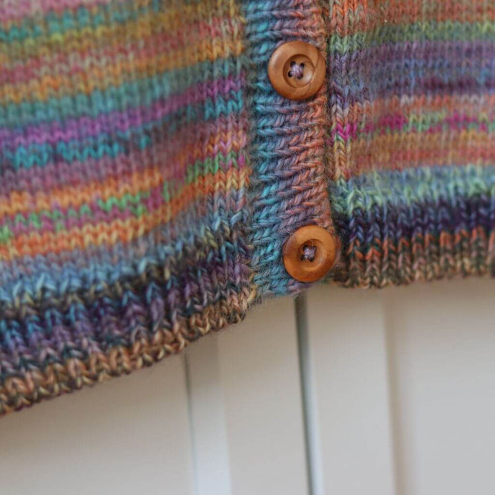 Frau Riedel strickt Pattern Happy Cardigan Mini Strickanleitung - Frau Riedel strickt (PDF) Lieblingsgarn