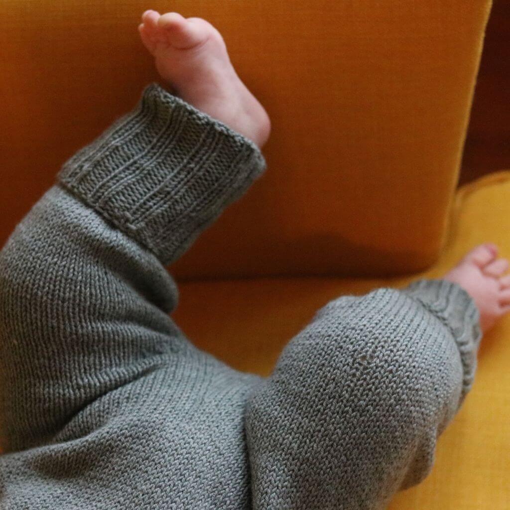 Frau Riedel strickt Levis Strampler Strickanleitung - Frau Riedel strickt (PDF) Lieblingsgarn