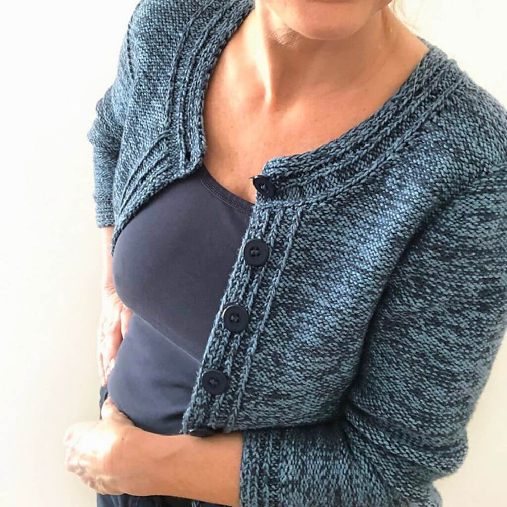 Hinterm Stein Pattern Strickjacke Chanel Blues Strickanleitung - Hinterm Stein (PDF) Lieblingsgarn