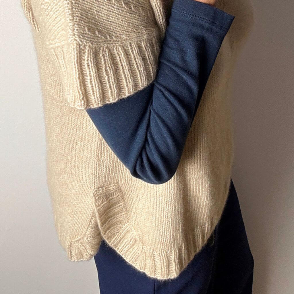 Hinterm Stein Hay Crop Slipover Strickanleitung - Hinterm Stein (PDF) Lieblingsgarn