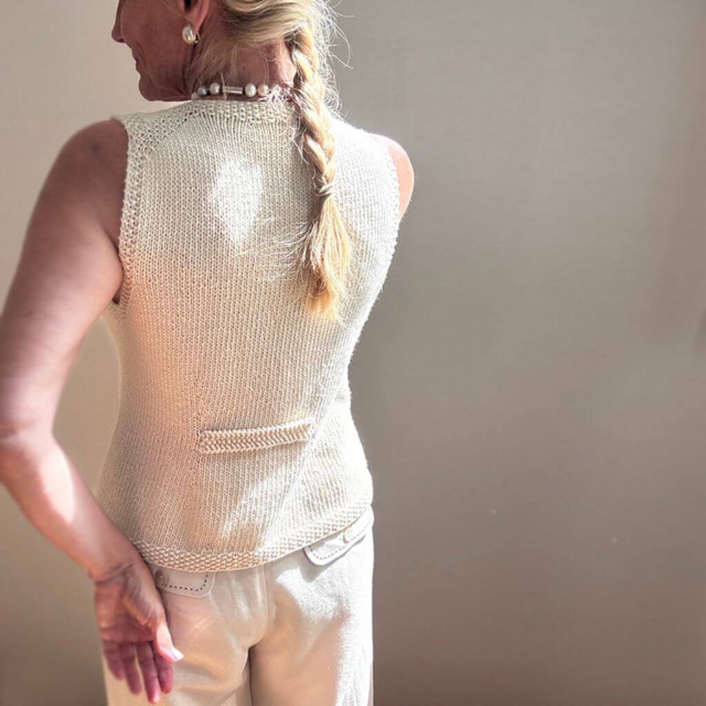 Hinterm Stein Pattern Weste Tailored Vest Strickanleitung - Hinterm Stein (PDF) Lieblingsgarn
