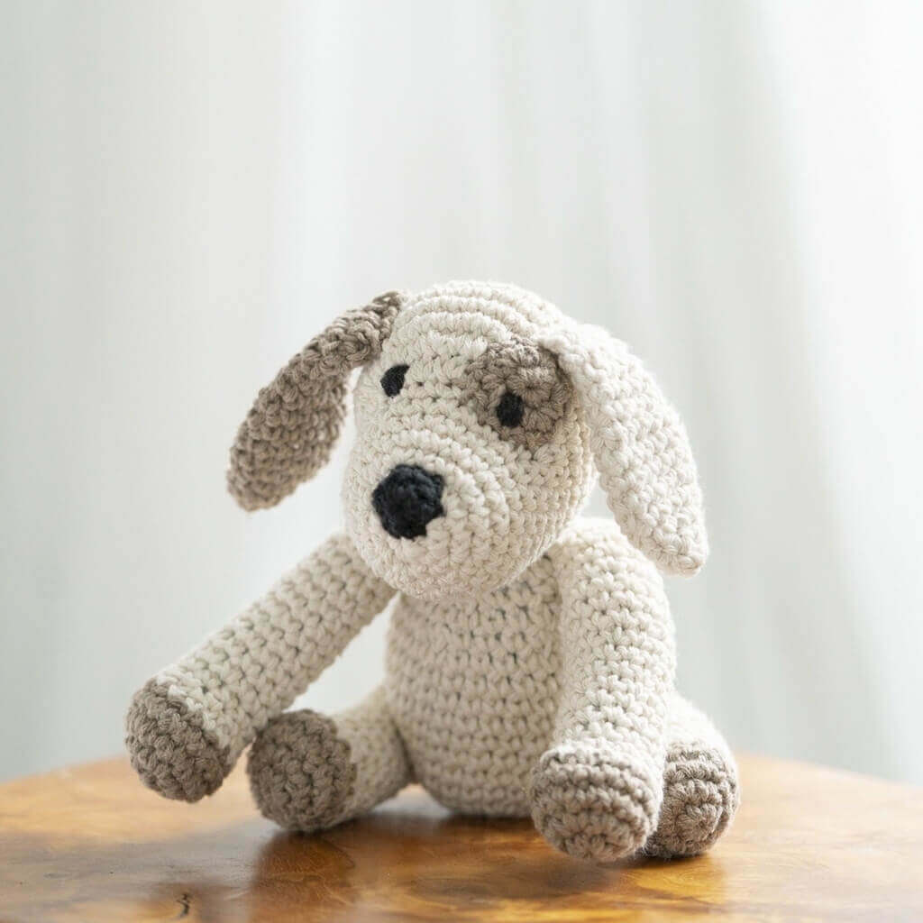 Hoooked Set Amigurumi Hund Millie Häkelset - Hoooked Lieblingsgarn