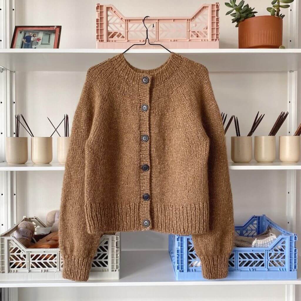 Jacke Novice Chunky Strickanleitung Von PetiteKnit Lieblingsgarn de jacke-novice-chunky-strickanleitung-von-petiteknit-lieblingsgarn-de