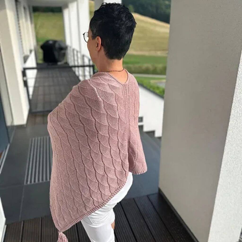 Kerstin Ritter Nazare Poncho Strickanleitung - Kerstin Ritter (PDF) Lieblingsgarn