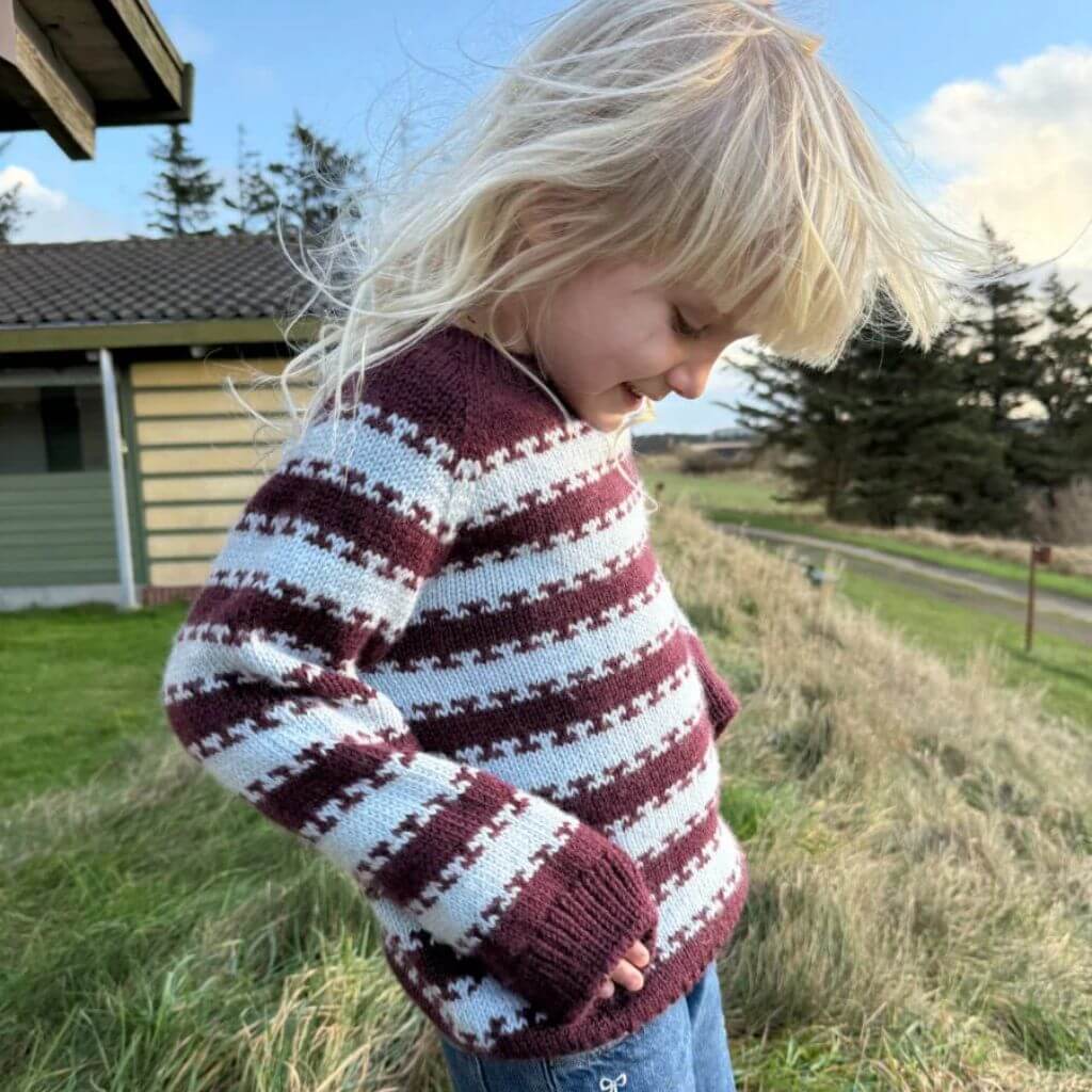 PetiteKnit Pattern Kinder Pullover Key Sweater Junior Strickanleitung - PetiteKnit (Heft) Lieblingsgarn