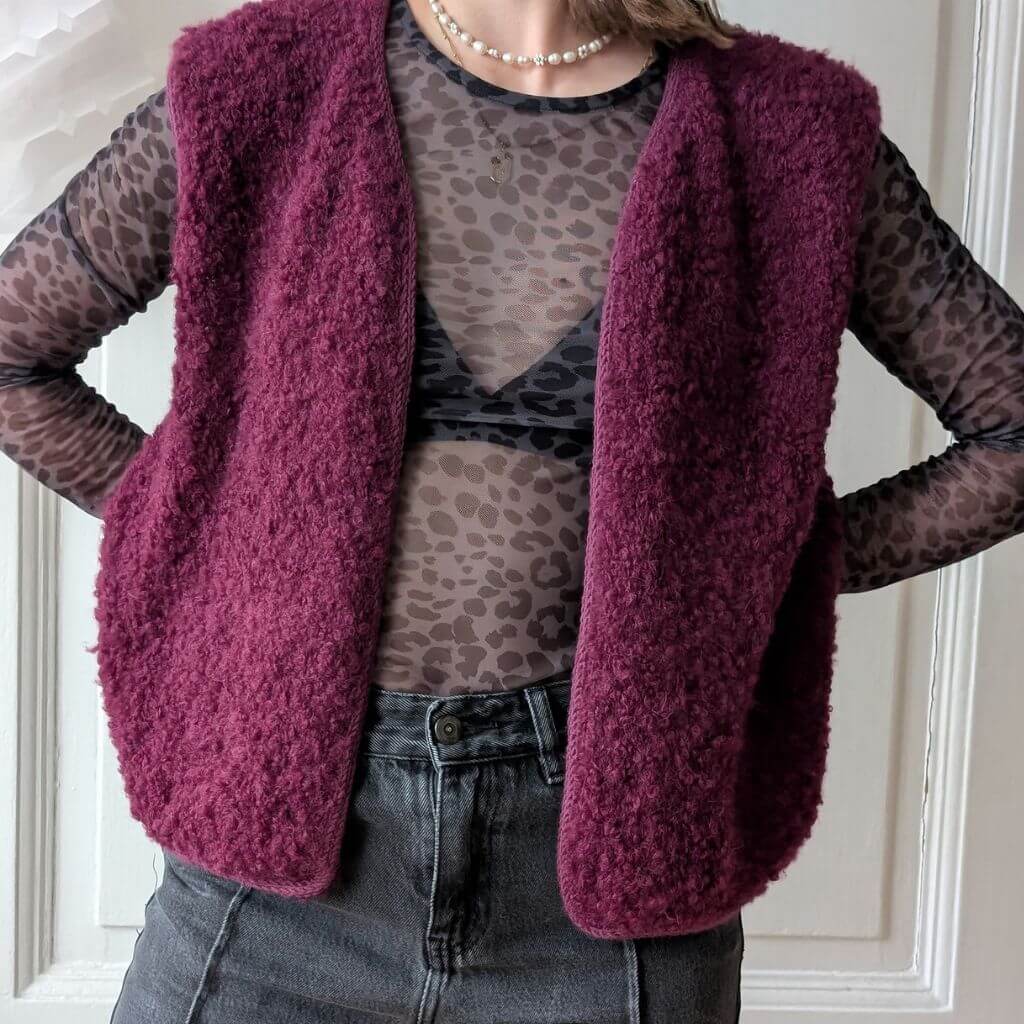 Knitmitjo Fluffy Fleece Vest Strickanleitung - Knitmitjo (PDF) Lieblingsgarn