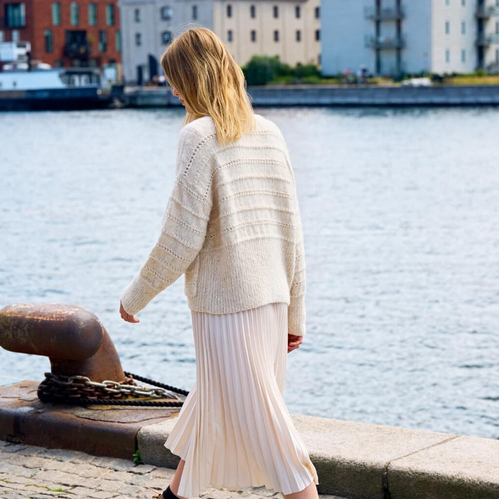 Lana Grossa Cardigan mit Lochmusterstreifen Strickanleitung - Lana Grossa (Heft) Lieblingsgarn