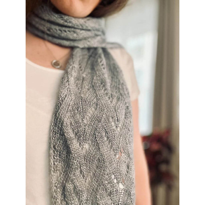 Mabelle Knitting Pattern Sevela Scarf Strickanleitung - Mabelle Knitting (PDF) Lieblingsgarn