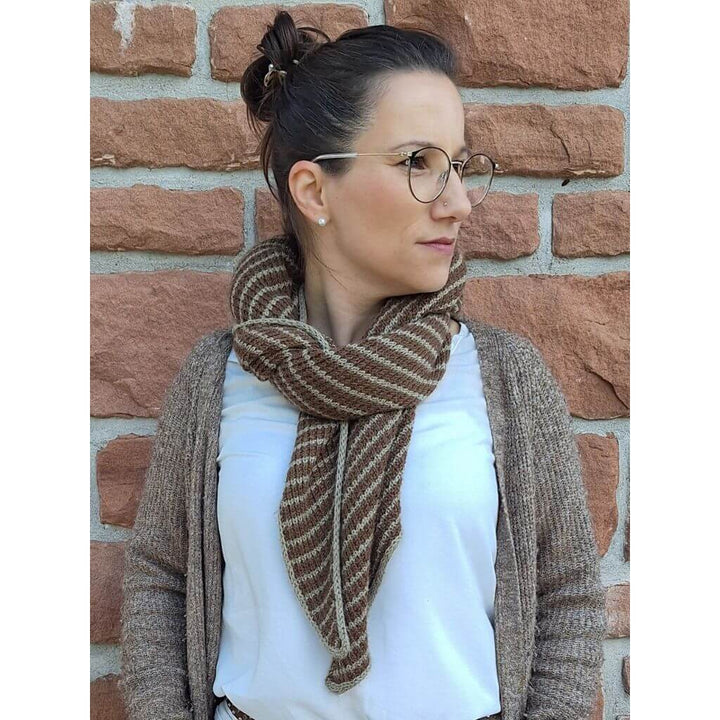 Madame Nadelspiel Pattern Schal Hedi Hug Strickanleitung - Madame Nadelspiel (PDF) Lieblingsgarn