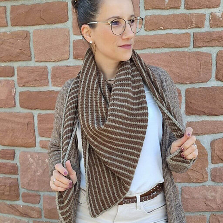 Madame Nadelspiel Schal Hedi Hug Strickanleitung - Madame Nadelspiel (PDF) Lieblingsgarn