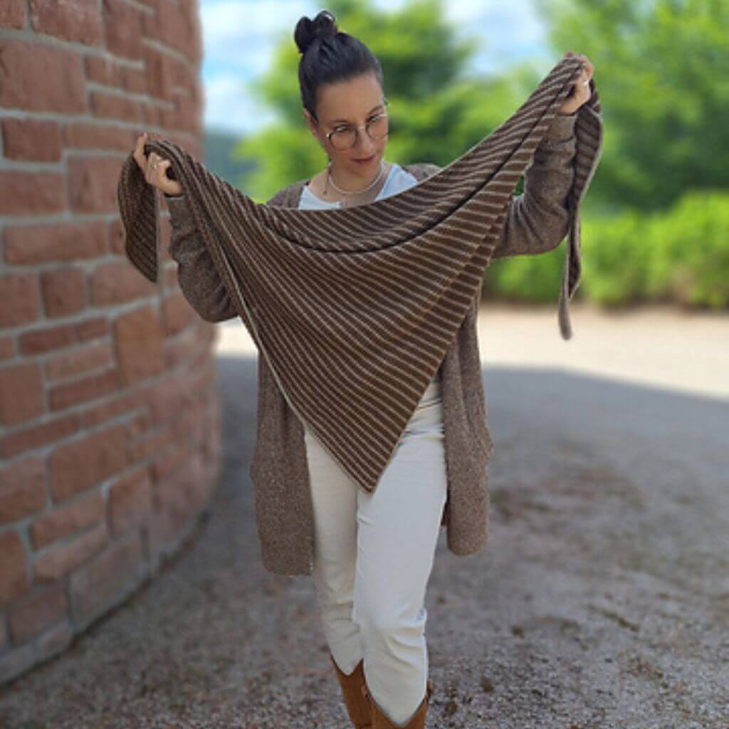 Madame Nadelspiel Schal Hedi Hug Strickanleitung - Madame Nadelspiel (PDF) Lieblingsgarn