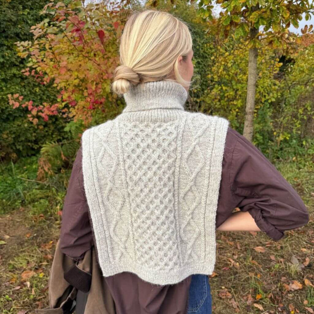 PetiteKnit Dagmar Neck Strickanleitung - PetiteKnit (Heft) Lieblingsgarn