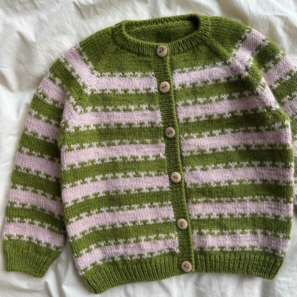 PetiteKnit Strickjacke Key Cardigan Junior Strickanleitung - PetiteKnit (Heft) Lieblingsgarn