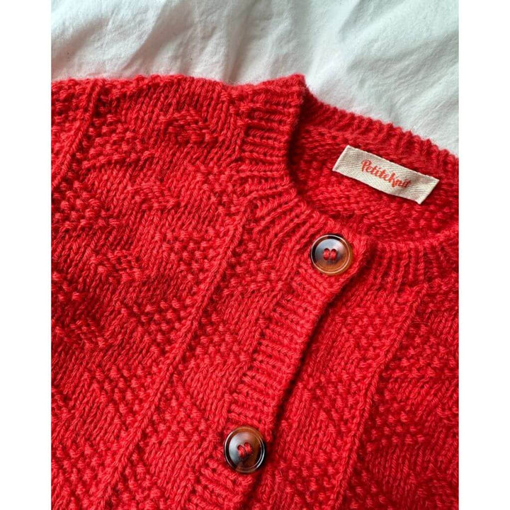 PetiteKnit Kinder Strickjacke Little Esther Strickanleitung - PetiteKnit (Heft) Lieblingsgarn