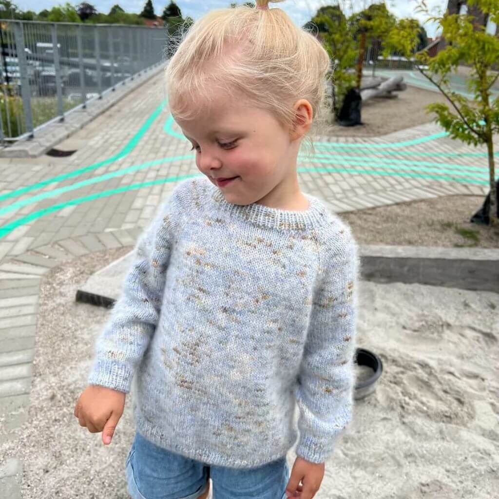 PetiteKnit Pattern Kinder Pullover Monday Sweater Junior Strickanleitung - PetiteKnit (Heft) Lieblingsgarn