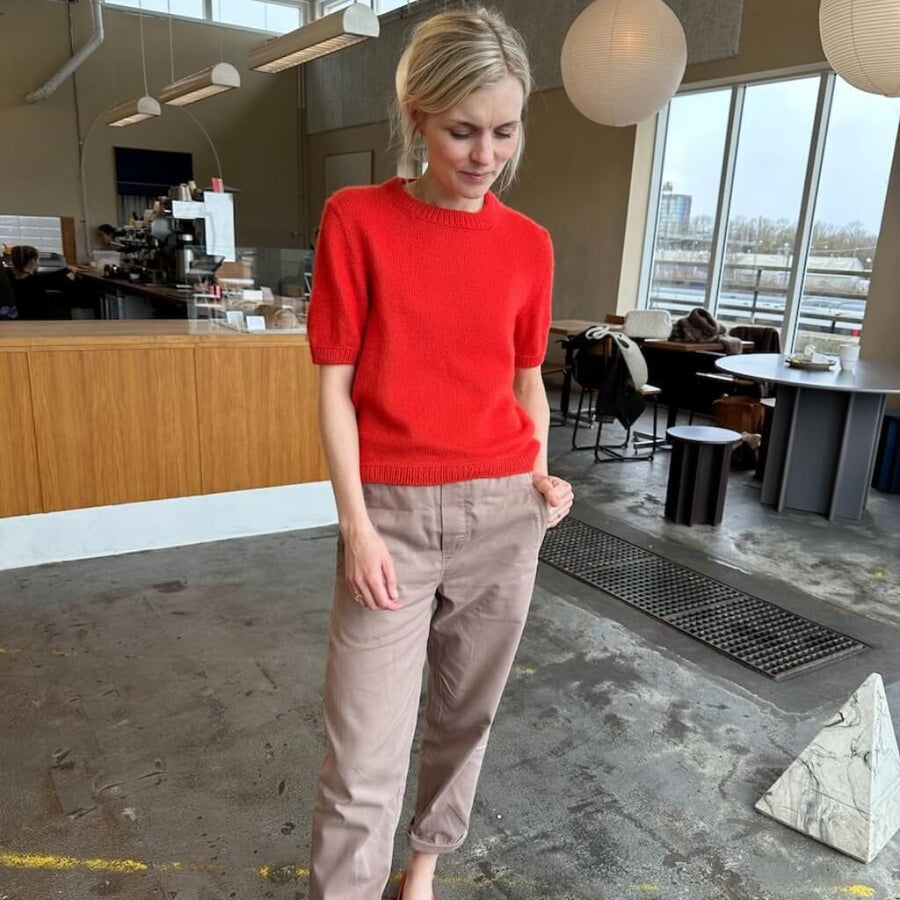 PetiteKnit Shirt Poppy Tee Strickanleitung – Produktansicht bei Lieblingsgarn