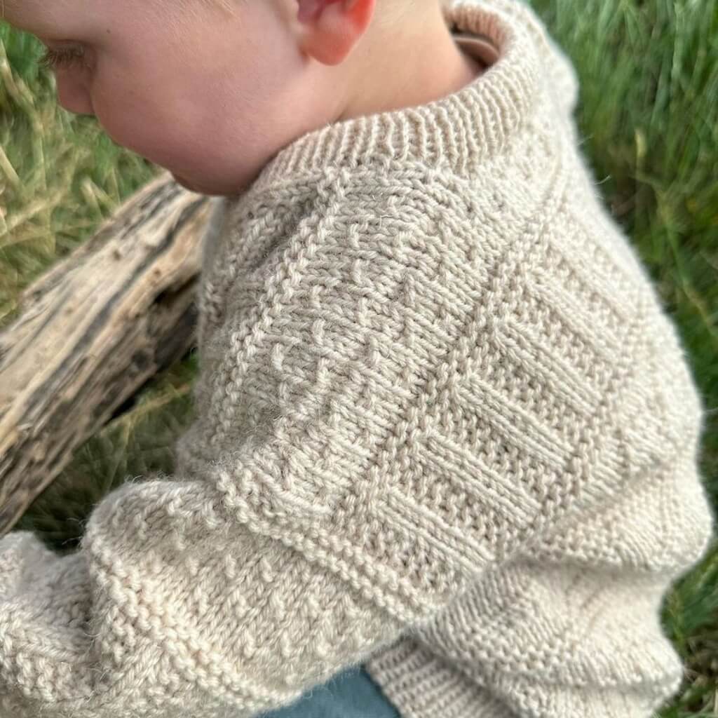 PetiteKnit Pattern Storm Sweater Junior Strickanleitung - PetiteKnit (Heft) Lieblingsgarn