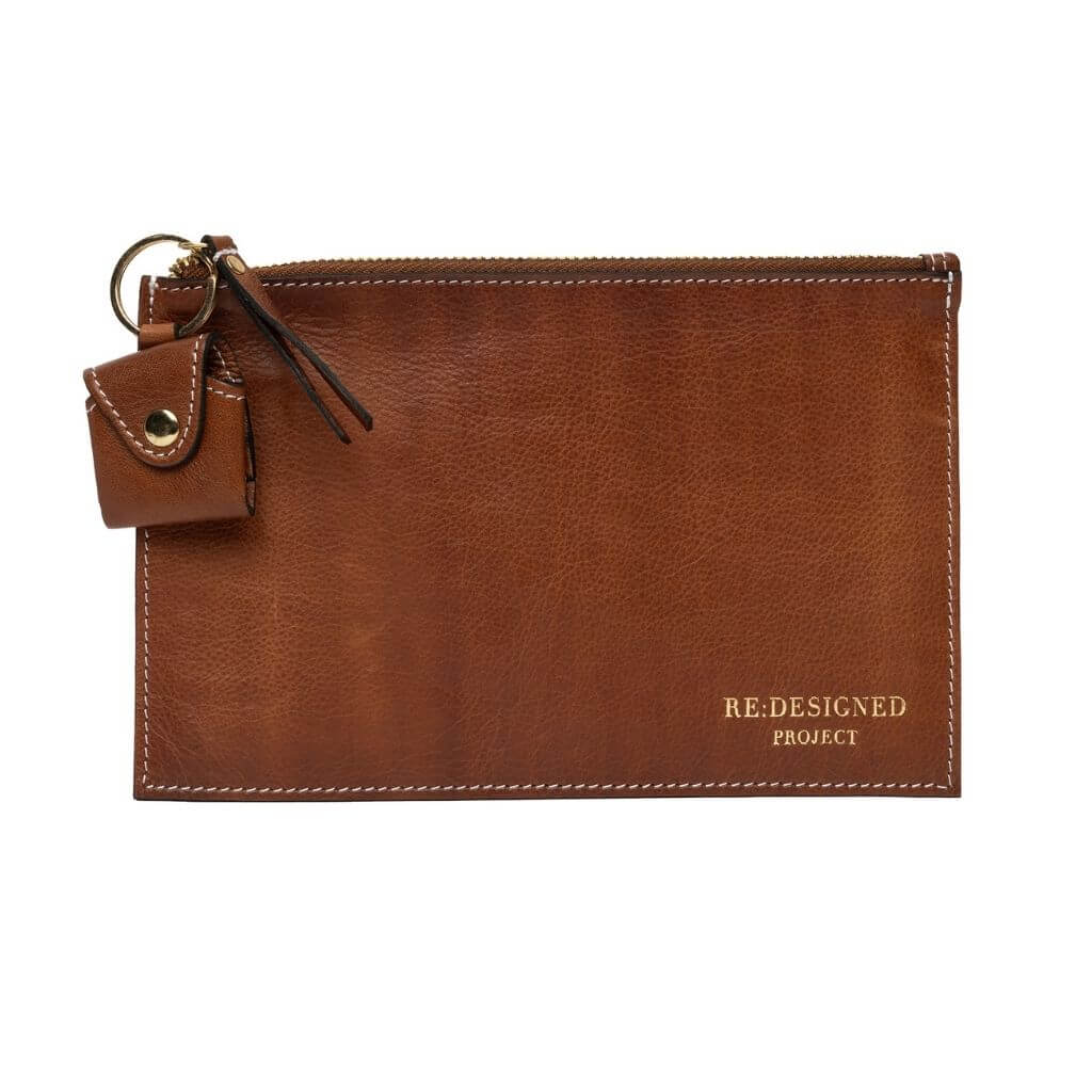 Re:Designed Burned Tan/Gold Flache Lederclutch Project 5 - Re:Designed Lieblingsgarn